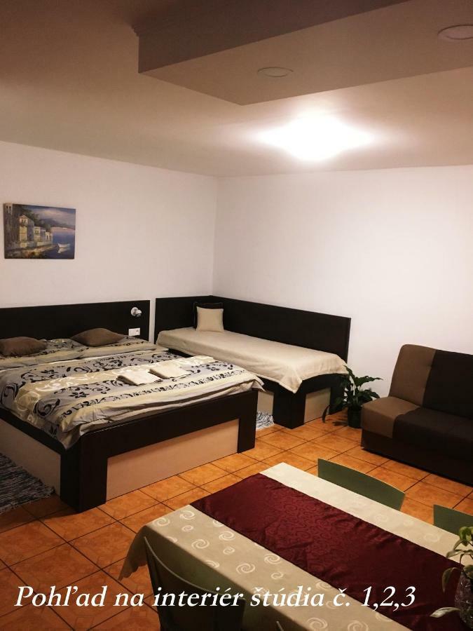 Bungalovy Classic Podhájska Esterno foto